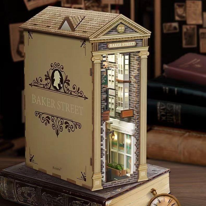 Baker Street DIY Book Nook Kit, a miniature house puzzles inspired by 211B Baker Street, perfect for DIY lovers, dollhouse collectors, bookshelf insert decor, A great DIY project for Sherlock Holmes fans