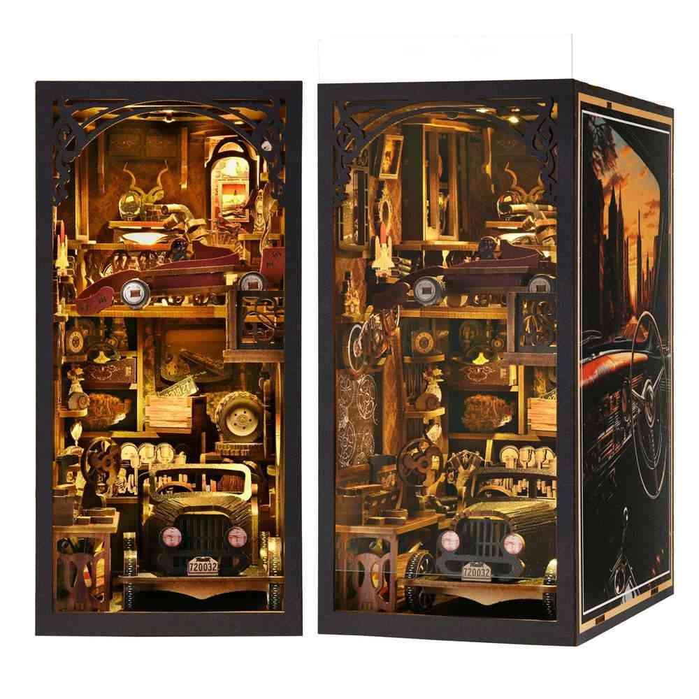 Car Player DIY Book Nook, featuring authentic miniature retro luxury cars, warm LED light, and a dust cover. Perfect for shelf decor or as a unique gift. Step back into the golden age of automobiles with this captivating book nook.