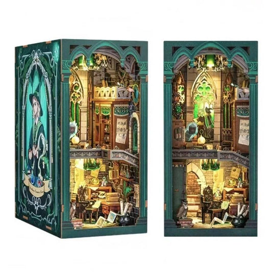 Darkness Common Room DIY Book Nook Kit, a magic college series miniature crafts inspired by Hogwarts Slytherin House in Harry Potter, with abundant scenes, snap-in design, dust cover, perfect for bookend lovers, model building lovers, dollhouse collectors, bookshelf insert decor. A great DIY project for wizarding world lovers.