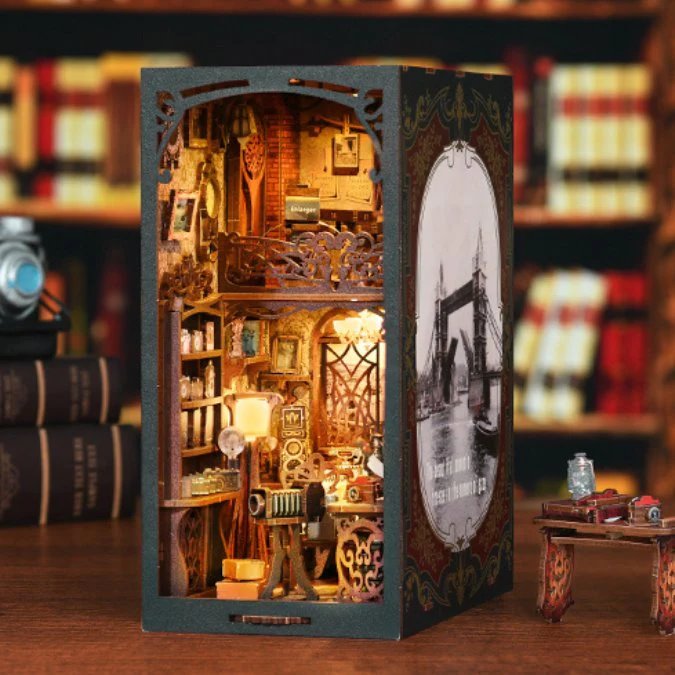 Darkroom Film | DIY Book Nook Kit | 3D Wooden Puzzle Bookend | bookshelf insert diorama | miniature house kit