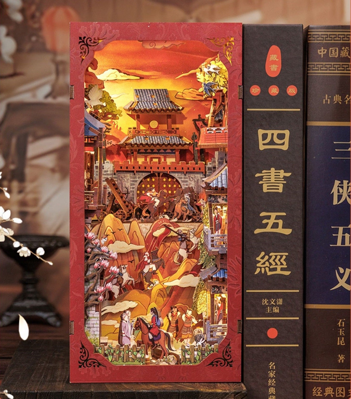 Mulan‘s Words DIY Book Nook Kit | 3D Wooden Puzzle Bookend | Bookshelf Insert Diorama | Miniature House | Book Stand