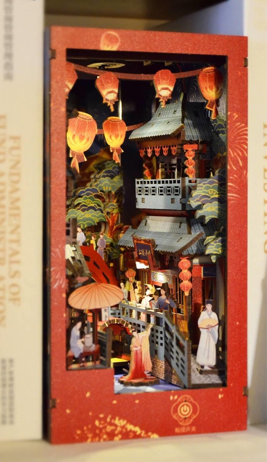Song Dynasty Book Nook - DIY Kit - Bookshelf Insert Diorama - Miniature Crafts