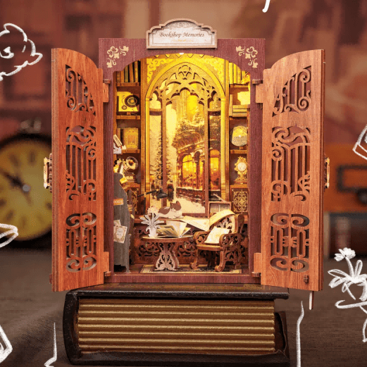 Perfect Gift for Parents: Bookshop Memories Book Nook