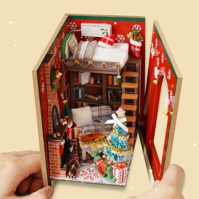 interior structure display of the Christmas Diary DIY Book Nook Kit