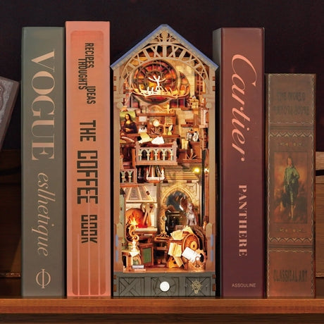 image displaying the finished assembled Leonardo Da Vinci DIY Book Nook Kit as a bookshelf decoration