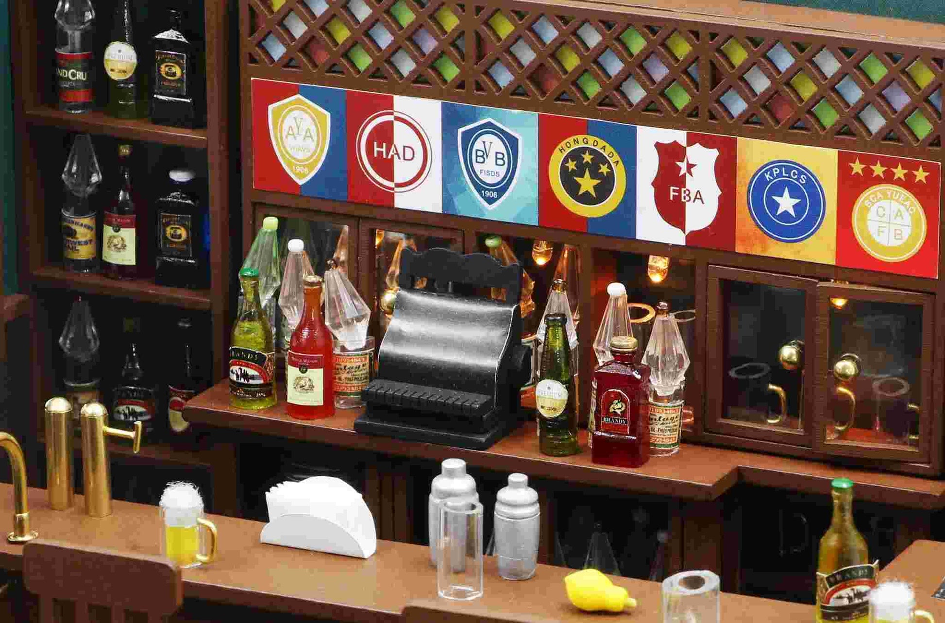 MacLaren's Pub DIY Dollhouse kit, a miniature house crafts inspired by the TV show "How I Met Your Mother", perfect for model building lovers, dollhouse collectors, home decor, A great DIY project for "How I Met Your Mother" fans.