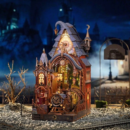 Magic Platform DIY Book Nook – Wizard Train Station Fantasy Kit
