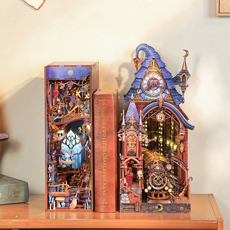 Magic Platform DIY Book Nook – Wizard Train Station Fantasy Kit