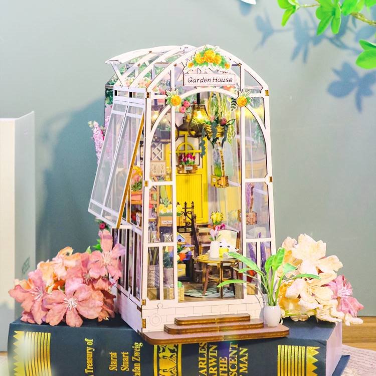 Garden House DIY Book Nook Kit - 3d wooden book end puzzles - bookshelf inert diorama - assembly miniature crafts